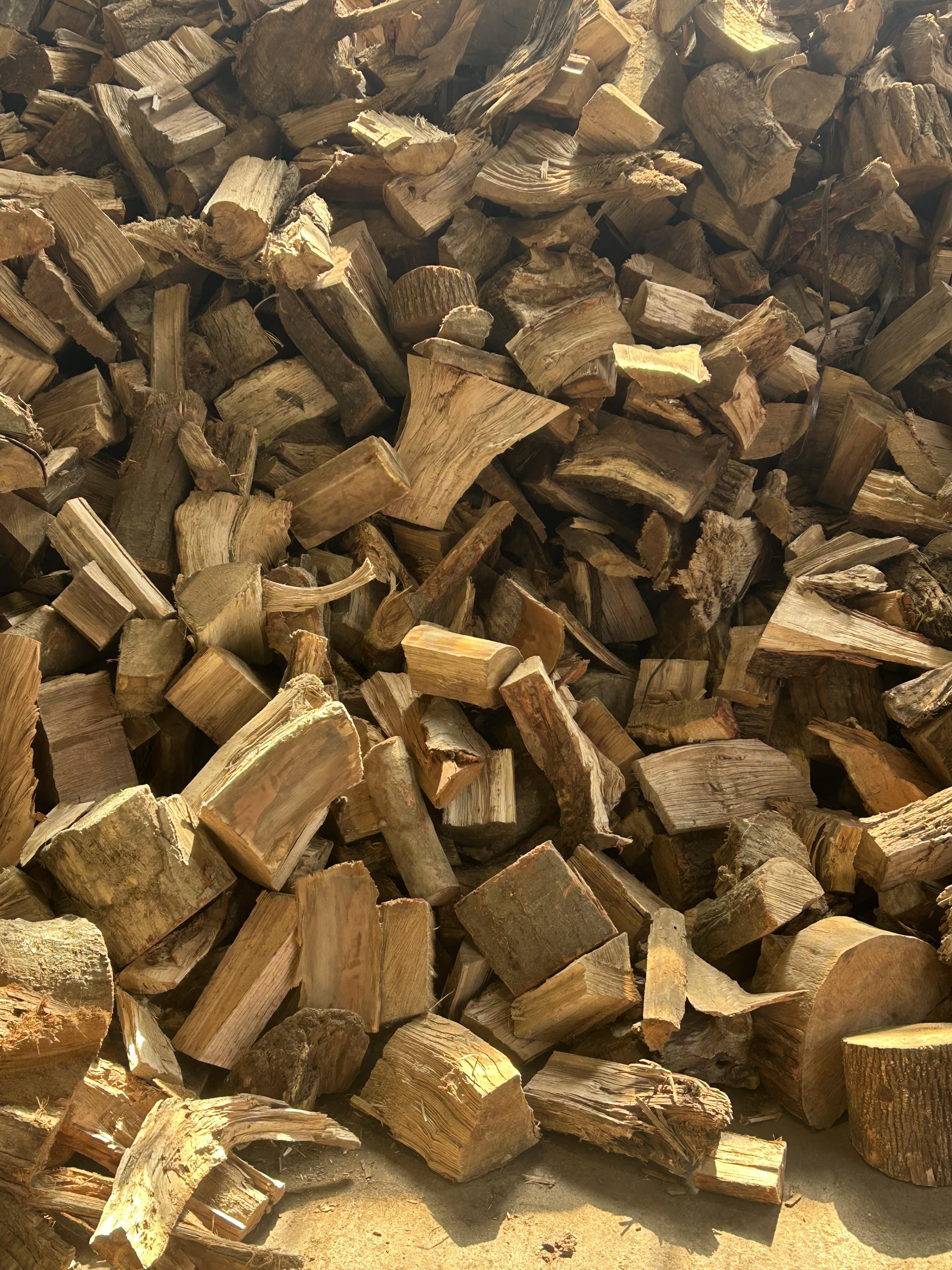 Kiln Dried Bonfire Chunks